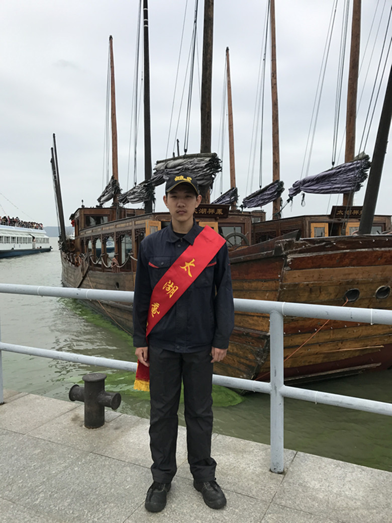 雖值雙節(jié)假期時(shí)，志愿活動(dòng)不打烊——揚(yáng)帆青年志愿者黿頭渚志愿服務(wù)在行動(dòng)