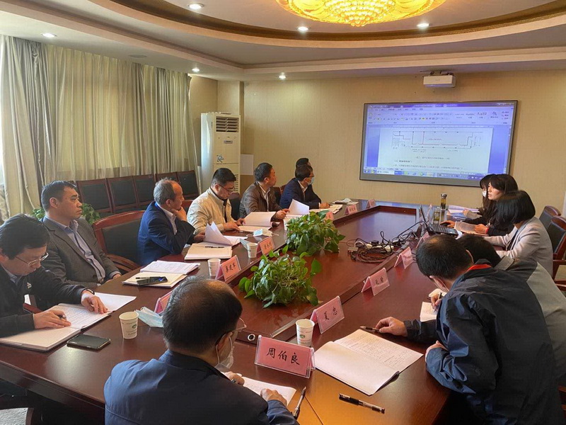 船舶工程學(xué)院召開鉗工實訓(xùn)車間改造專題研討會