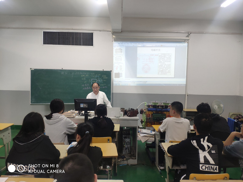 【公開課教研活動(dòng)】周伯良老師講柴油機(jī)啟動(dòng)原理