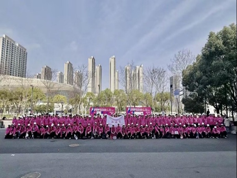 志愿顯擔(dān)當(dāng) 青春燃賽道