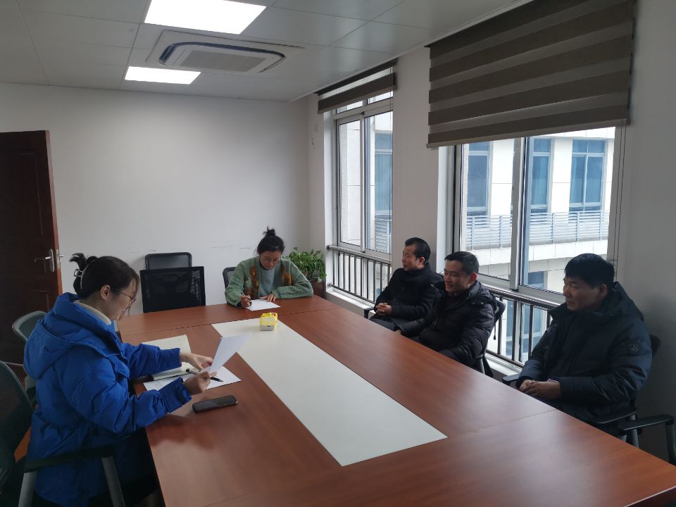 財務(wù)處召開2021年部門總結(jié)會