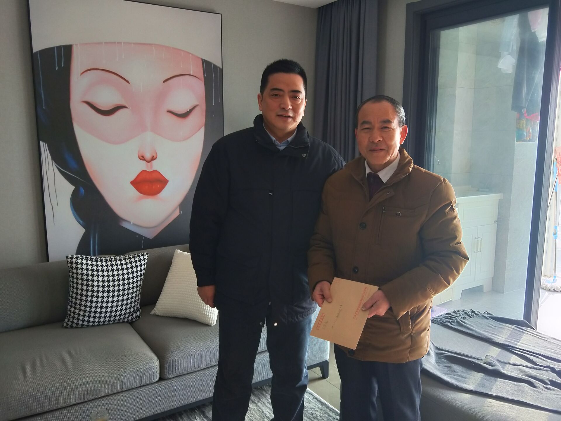 迎新春送溫暖 學(xué)校組織開展春節(jié)走訪慰問活動(dòng)