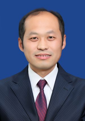 語(yǔ)文體育教研室黨支部書記、語(yǔ)文教研室主任徐福義