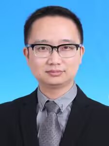 基礎(chǔ)教學(xué)部黨總支書記熊睿