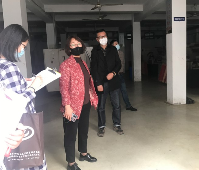 校紀(jì)委組織開展學(xué)校疫情防控專項(xiàng)檢查