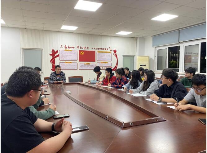 學(xué)院團(tuán)總支開展“學(xué)黨史、強(qiáng)信念、跟黨走”專題宣講