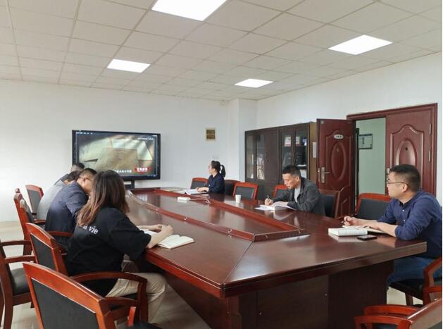 學(xué)習(xí)“兩彈一星”精神，努力做好教育教學(xué)工作