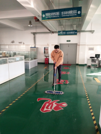 期末放假前物流財商實訓(xùn)室安全檢查