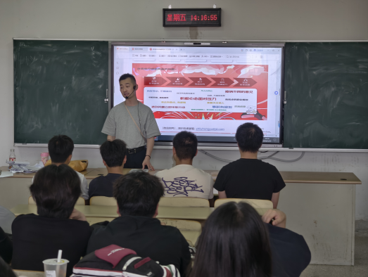 企業(yè)文化浸潤校園 榜樣力量引領(lǐng)成長 ——京東物流走進(jìn)我校開展宣講活動