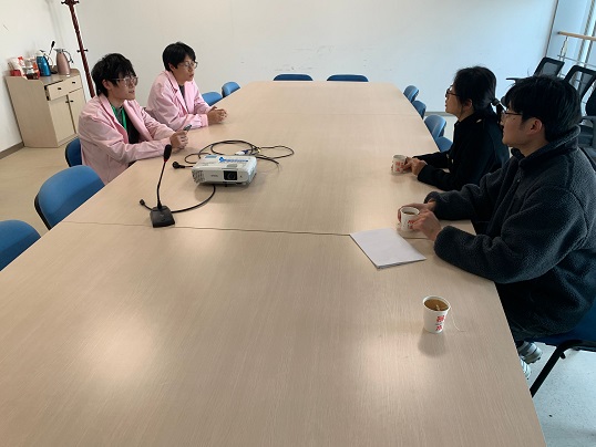 學(xué)院領(lǐng)導(dǎo)走訪企業(yè)看望頂崗實習(xí)學(xué)生